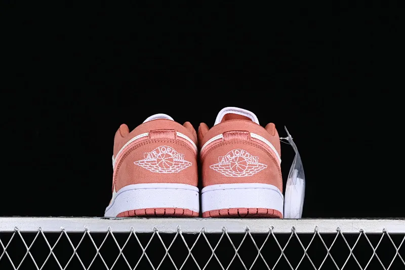 All categories Air Jordan Jordan series basketball shoes Air Jordan 1 Low Air Jordan 1 Low "Canvas" AJ1 Joe 1 pink and white low-top cultural basketball shoes FN3722-801